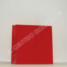 bolsas de papel rojo laminado con asas de macrame extra grande