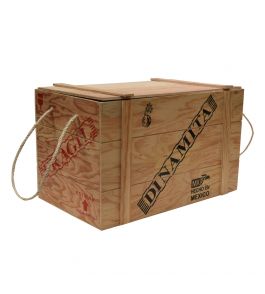 caja de madera dinamita 30x44