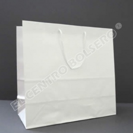 bolsas de papel couche blanco con asas de macrame jumbo