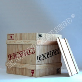 caja de madera cubica grande