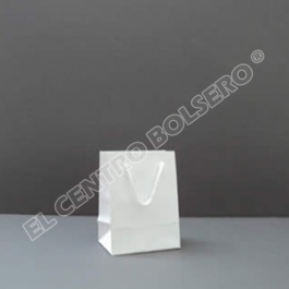 bolsas de papel bond blanco con asas de macrame micro